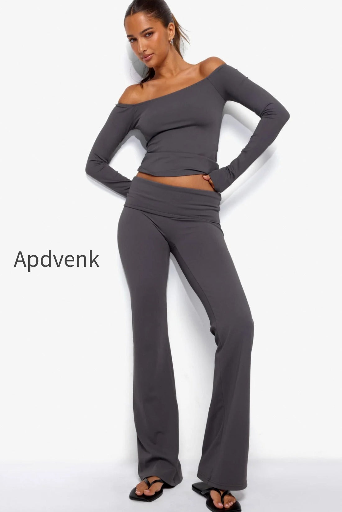 s22864_gray