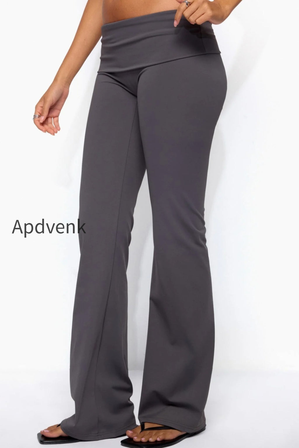 s22864_gray