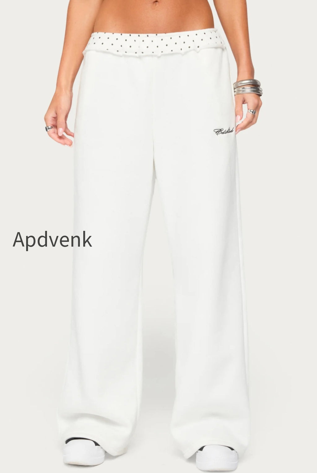 s25864_white