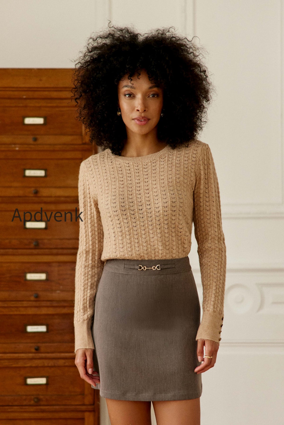 jupe-courte-taupe-janino